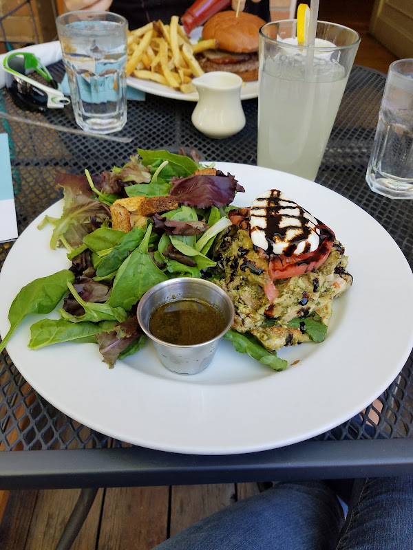 Annie's Thai Kitchen photo 2