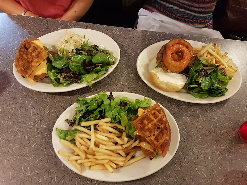 Belmont Vegetarian Restaurant photo 3