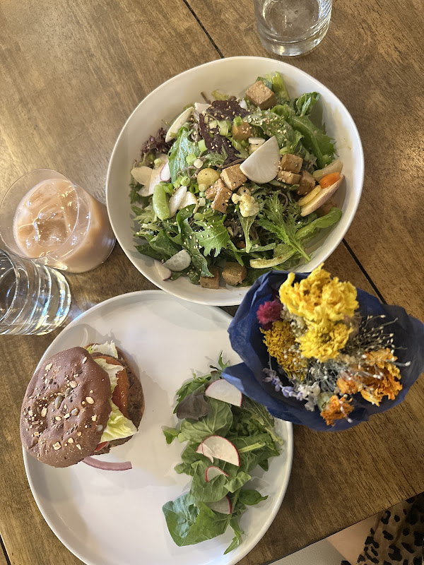 Body Cafe photo 1