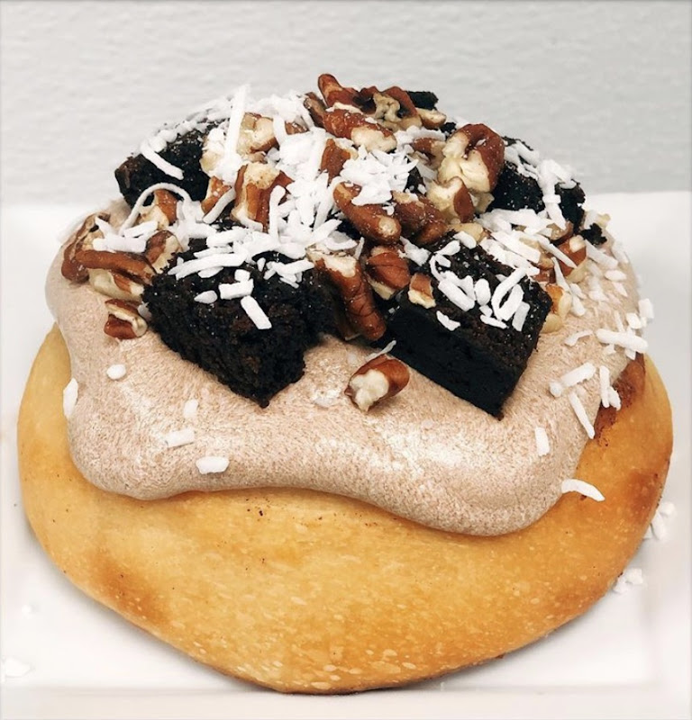Cinnaholic photo 1