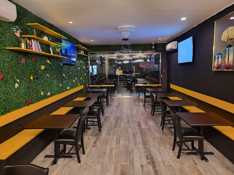 HARVEST KITCHEN