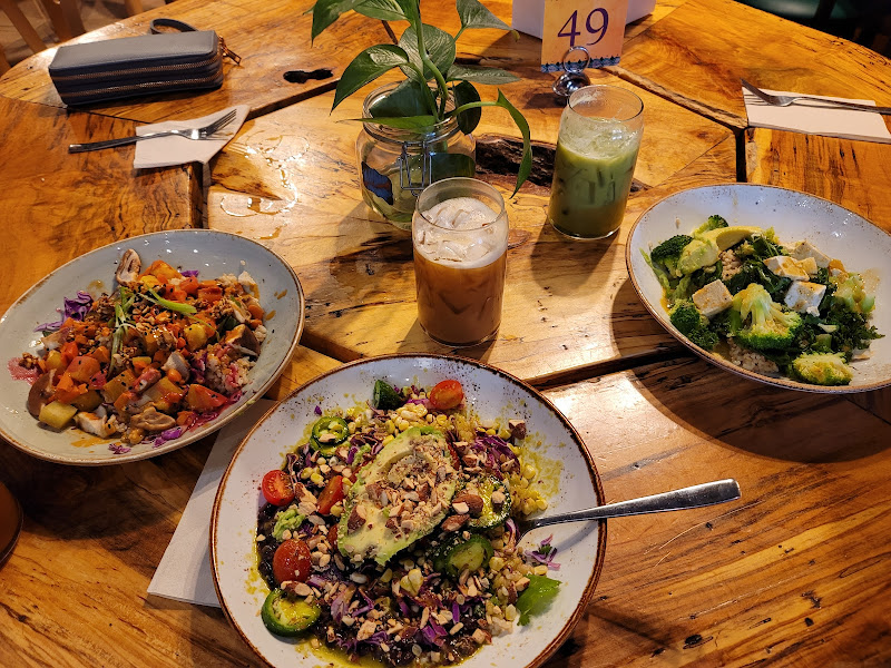 Life Alive Organic Cafe Salem photo 1