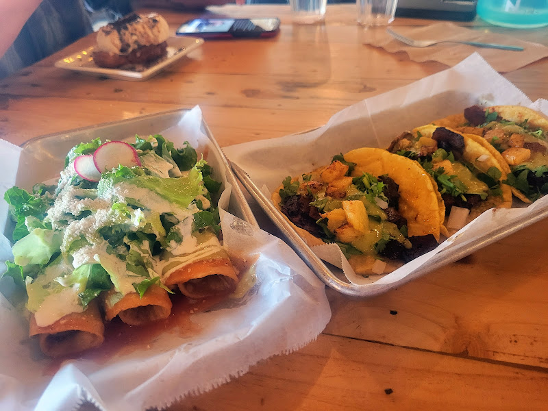 Lovin' Spoonfuls Vegan Restaurant and Bakery photo 5