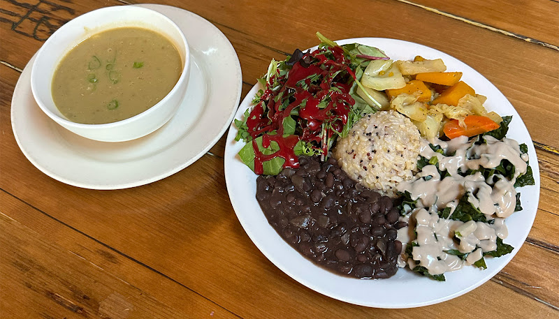 Veg Café & Bar