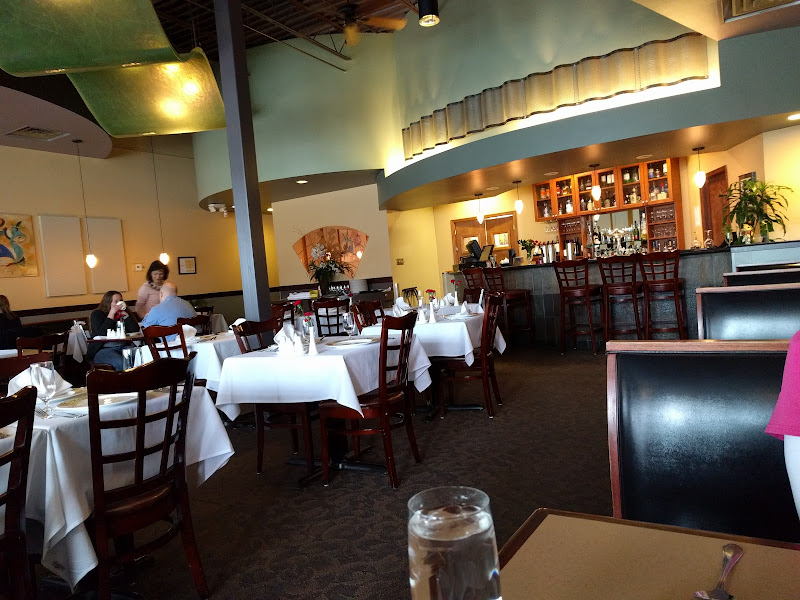 Wave Bistro photo 1